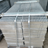 Grille en acier galvanisé dentelé Q235, structure soudée, pour couvercle de caniveau extérieur municipal, entrepôt et logistique