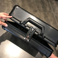 Valise de transport rigide en aluminium sur roulettes personnalisée pour équipement, mallette de transport d'instruments en aluminium durable avec mousse