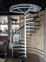 Escalier en bois massif sur mesure pour intérieur, escalier en colimaçon central pour duplex et lofts ; Nouveau modèle en bois massif