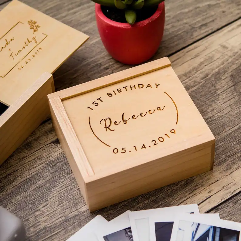 Caixa de madeira com impressão de madeira pequena para convidados, caixa de presente de aniversário gravada personalizada, caixa de madeira para impressão instax