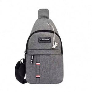 Sac bandoulière croisé pour homme, style décontracté et sportif, tendance mode, couleur unie - Product Image 2