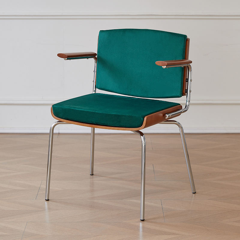 Retro Velvet-เก้าอี้เบอร์ลิน