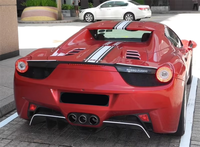 Kit de carrosserie de remplacement avec aileron arrière en fibre de carbone en forme de V pour Ferrari 458 Spider modifiée, années 2011-2016