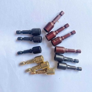 30 pièces Douilles magnétiques haute résistance en acier coloré, hexagonales 8 mm, à tête de <span class=keywords><strong>douille</strong></span>, avec aimant puissant, pour perceuse à percussion et pour câblage - Product Image 3