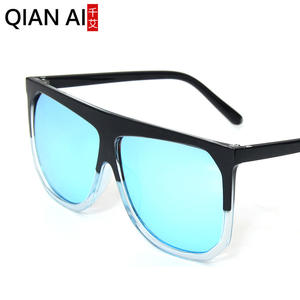 Gafas de sol irregulares Qianai para mujer, montura negra, lentes azules, UV400, ligeras, a la moda, tipo 3, acetato de PC - Product Image 3