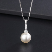 Collier pendentif minimaliste en argent de luxe avec perle de coquillage blanche - Cadeau tendance pour femmes