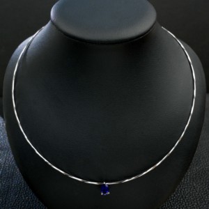 Collar de plata 925 con colgante de zafiro en forma de pera, cadena minimalista para clavícula. - Product Image 4