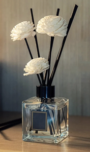 Diffuseur d'huiles essentielles en bois de pivoine Sola, taille personnalisable, avec mèche en coton - Product Image 6