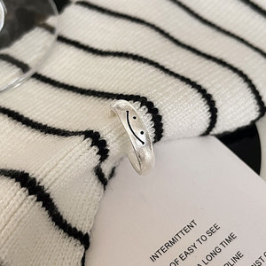 Anillo de Plata de Ley S925 de Alta Gama con Diseño de Cara Sonriente, Corte Ovalado, Estilo Moderno y Elegante - Product Image 4