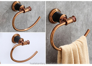 Raccords de <span class=keywords><strong>plomberie</strong></span> Matériel de toilette Ensemble d'<span class=keywords><strong>accessoires</strong></span> de salle de bain de luxe pour hôtel Accessoire de salle de bain or rose - Product Image 6