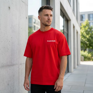 T-shirt personnalisé en coton peigné premium épais, coupe oversize et carrée, style streetwear, rouge, pour homme, à manches courtes et col rond - Product Image 1