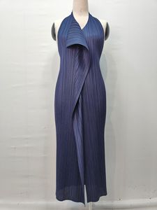 PY 2026 Elegant Halter Style Miyake Pleated Cross <b>Wrap</b> Sleeveless Dress Western Clothing Women Bulk Wholesale Online - Product Image 5