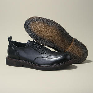 Chaussures brogues en cuir de haute qualité pour hommes, décontractées, respirantes, semelle souple, élégantes, adaptées aux occasions professionnelles ou formelles. - Product Image 3