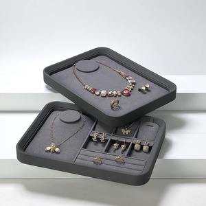 Bandeja de exhibición de joyas gris de lujo, organizador de microfibra para pendientes y joyas, bandeja de exhibición de joyas - Product Image 1