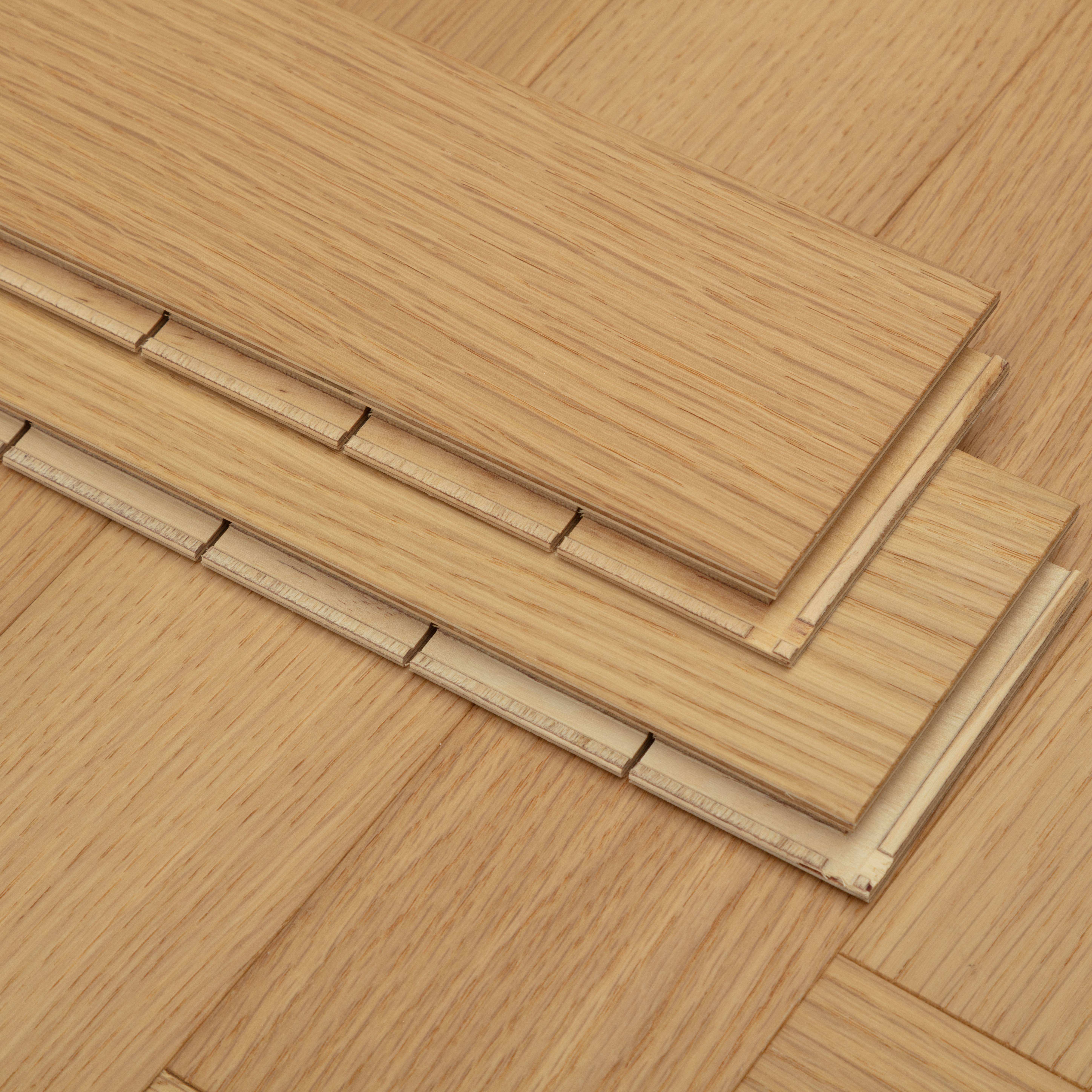 White Oak Veneer (Natural Oak)