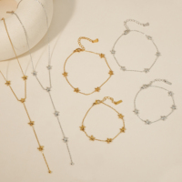 CLIORO Ensemble de bijoux délicats multi-étoiles en forme de Y, collier lariat étoile étanche, bracelet et chaîne de cheville délicats pour femmes, bijoux de plage