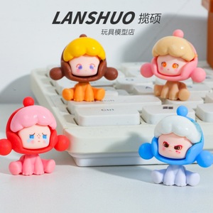 Lanshuo Muñeco 3D de Dibujos Animados Versión Q, Adorno de Coche de Resina Plástica, Colgante para Llavero, Accesorio de Joyería - Product Image 4