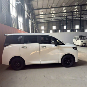 Mini-voiture électrique SUV 4 roues 3500W AC, véhicule à énergie nouvelle, voiture de sport à basse vitesse pour personnes âgées et membres de la famille, fabriquée en Chine - Product Image 1