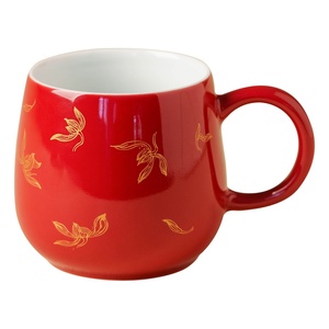 Taza de Cerámica Roja de la Ciudad Prohibida con Patrón de Orquídeas Doradas, Estilo Moderno Minimalista, Taza de Café con Estampado en Caliente, Taza de Té, Regalo - Product Image 1
