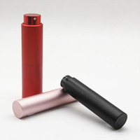 Mini atomiseur de parfum rechargeable portable 5 ml 10 ml 15 ml flacon pulvérisateur de parfum en aluminium rond coloré