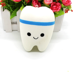 Juguete de rebote lento con diseño de dientes de cielo estrellado, el más vendido, juguete antiestrés divertido para apretar con diseño de dientes de cielo estrellado - Product Image 2