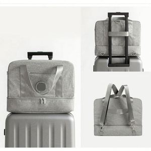 Sac de plage imperméable personnalisé avec séparation sec/humide, sac de voyage de week-end, sac à main portable grande capacité, bagage à main - Product Image 4