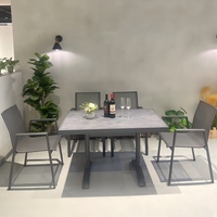 Ensemble de salle à manger d'extérieur moderne en aluminium, table et chaises pour cour, hôtel, villa