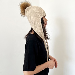 Bonnet d'hiver en <span class=keywords><strong>cachemire</strong></span> pour femmes Bonnet en <span class=keywords><strong>cachemire</strong></span> pour dames Bonnet en <span class=keywords><strong>cachemire</strong></span> chaud avec pompon en fourrure de renard - Product Image 5