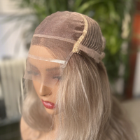 Perruque transparente en dentelle luxueuse pour le traitement de la perte de cheveux Perruque médicale avec surface en soie pour femmes Perruque médicale non adhésive