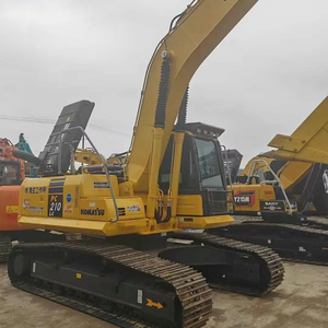 Excavatrice sur chenilles Komatsu de 21 tonnes d'occasion, original, en très bon état, moteur à noyau importé PC210 inclus - Product Image 1