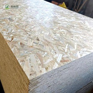 <span class=keywords><strong>Precio</strong></span> de Fábrica, Venta al por Mayor de <span class=keywords><strong>Tablero</strong></span> <span class=keywords><strong>OSB</strong></span> 3/OSB4 de 9mm/12mm/18mm, <span class=keywords><strong>Tablero</strong></span> <span class=keywords><strong>OSB</strong></span> Liso, Sin Formaldehído, Pegamento E1, Uso en Exteriores, Garantía de 3 Años - Product Image 5
