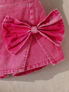 Großhandel Kleinkind Mädchen Kleidungsset Kurzarm Seiden-Schleife Bedrucktes T-Shirt + Jeansrock 2-teiliges Outfit Kleidungsset - Product Image 6