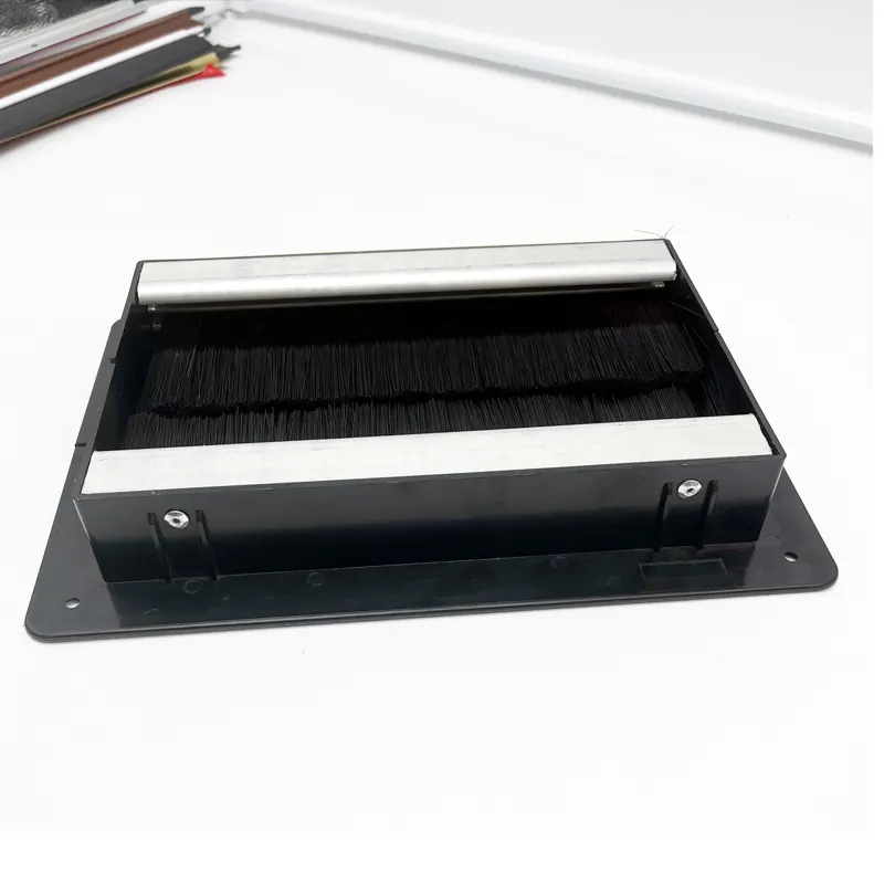 Nhúng Tách hình chữ nhật Cáp bàn chải con dấu nâng lên sàn bàn chải Grommet 280 210