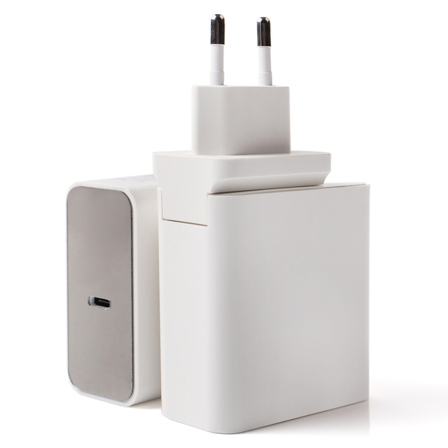 Custom Charger 5V 9V 12V 15V 20V  60W PD Wall Charger  Fast Usb  Type C Fast Charger for Laptop