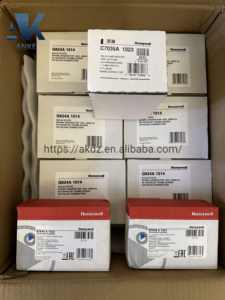 C7035A1023 Détecteur Honeywell Détecteur de flamme ultraviolette - Product Image 2