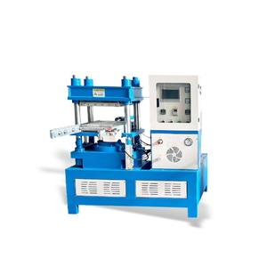 Máquina de Vulcanización, Máquina de Moldeo por Presión en Caliente de Caucho y Silicona Totalmente Automática, Equipo de Vulcanización Plana de Cuatro Columnas - Product Image 1