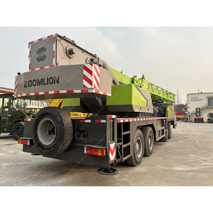 Grúa Móvil Usada ZOOMLION ZTC500V de 50 Toneladas y 245 kW con Motor Weichai y Componentes Principales de Motor y Bomba - Product Image 1