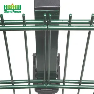 Security Double Horizontal Wire Fence 8/6/8mm Wire Powder Coated Galvanized Welded Square Hole Gates Wood/Metal Wood/Trellis