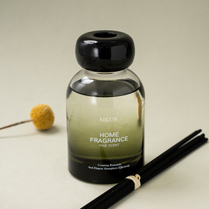 Aikun Small Batch Quick Reply Smoked Glass <b>Reed</b> <b>Diffuser</b> Candle Set with Tailored Scent Custom Logo Rigid Box for Startup Brands - Product Image 3