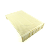 Remplisseur de plateau de fabrication de cigarettes Molins chargeant des plateaux en plastique pour différentes tailles de cigarettes