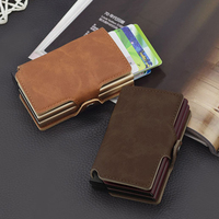 Dompet logam penghalang RFID pria, kapasitas besar Logo kustom dengan desain Pop-Up kulit PU tempat kartu ganda
