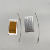 Étiquettes suspendues en métal argenté de luxe avec logo personnalisé |   Étiquette suspendue en aluminium personnalisée pour vêtements - Étiquette gravée résistante à l'eau