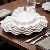 Chargeur d'assiettes de luxe blanc, 12 pièces, alimentation d'usine, assiettes de mariage