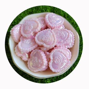 DIY Bijoux Résultats 25*28mm AB Pastel Couleurs Amour Coeur Acrylique Perles Avec <span class=keywords><strong>Rose</strong></span> Fleurs Sculpté Collier Bracelet Boucle D'oreille - Product Image 3