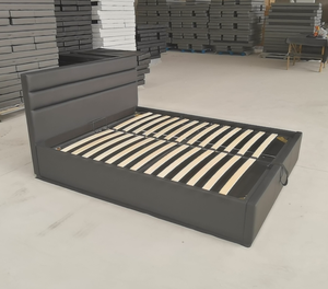 <span class=keywords><strong>Letto</strong></span> Contemporaneo in Pelle Nera con Contenitore Idraulico, <span class=keywords><strong>Letto</strong></span> Moderno con <span class=keywords><strong>Testiera</strong></span> Imbottita a Strati - Product Image 1