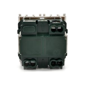 Prise Schuko blanche 2.0 compatible avec la série Vimar Plana - Product Image 3