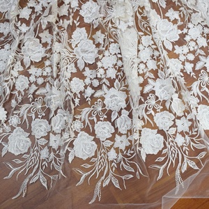 Tessuto di pizzo da sposa all'ingrosso <span class=keywords><strong>bianco</strong></span> <span class=keywords><strong>Tulle</strong></span> <span class=keywords><strong>ricamato</strong></span> per la sfilata di moda con paillettes lacci HY0883 - Product Image 4