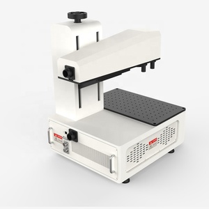 Máquina de marcado láser CNC, 20W, 30W, 50W, 70W, 100W, fibra má<span class=keywords><strong>xima</strong></span>, precio - Product Image 2