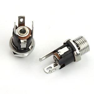 Connecteur femelle <span class=keywords><strong>DC</strong></span>-025M, prise d'alimentation <span class=keywords><strong>DC</strong></span> verticale 3 broches 5,5*2,5 mm avec écrou - Product Image 2
