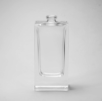 Flacon en verre rectangulaire de luxe de 50 ml avec couvercle, emballage cosmétique pour parfum, flacon vide plat de 100 ml avec pompe
